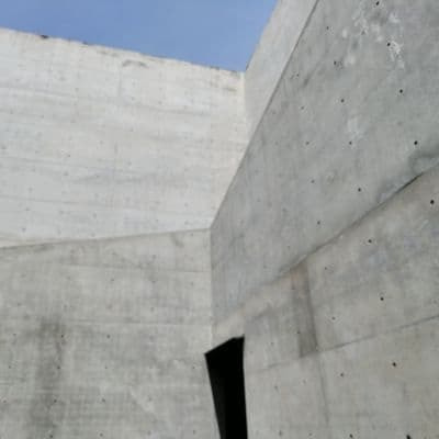 中四国の名建築の一つ建築家安藤忠雄による李禹煥美術館