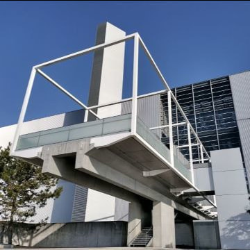 瀬戸内の名建築の一つ建築家谷口吉生による広島市環境局中工場