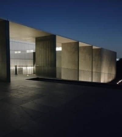 建築家谷口吉生による豊田市美術館