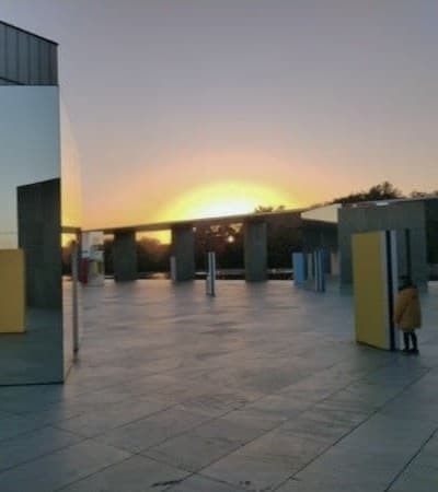 建築家谷口吉生による豊田市美術館