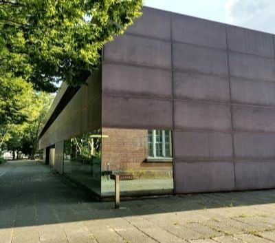金沢市立玉川図書館