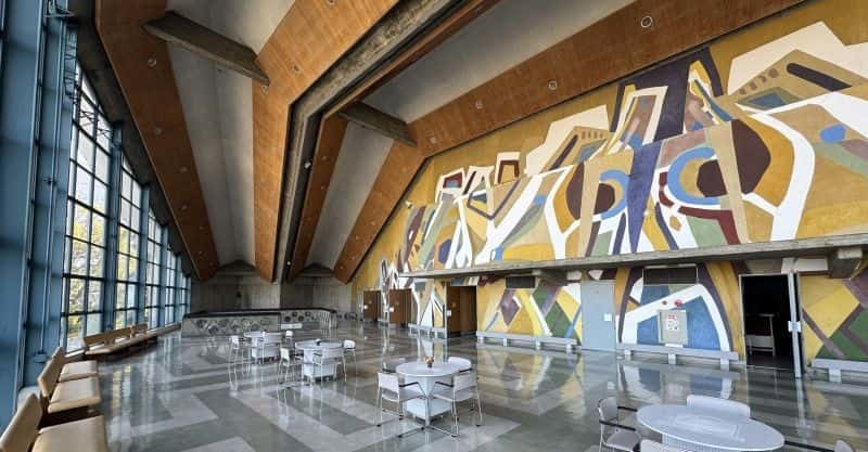 群馬音楽センター２階