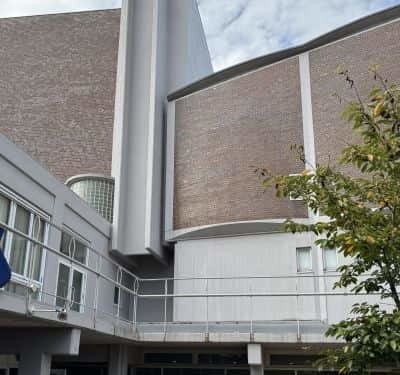 建築家村野藤吾による米子市公会堂