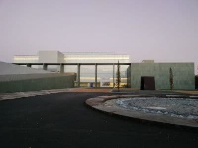 豊田市美術館