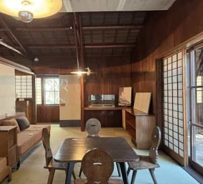 井上房一郎邸室内