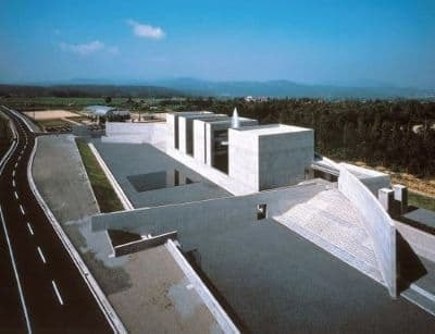 上田正治写真美術館